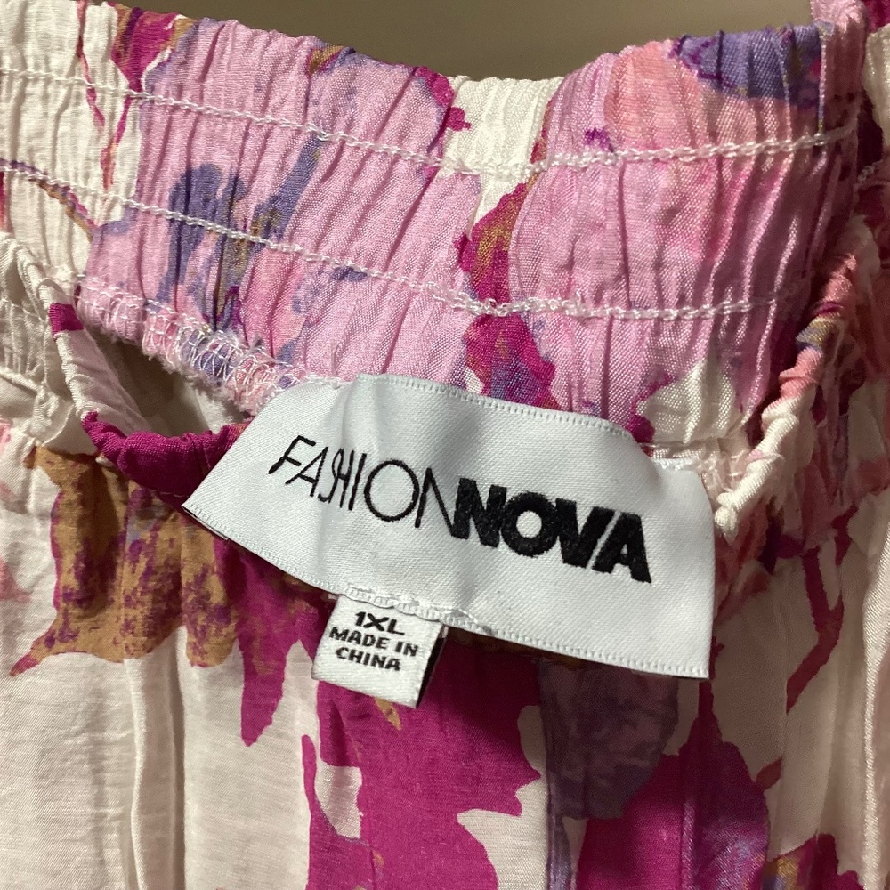 Women’s Floral Wide Leg Pants - Picture 5 of 5